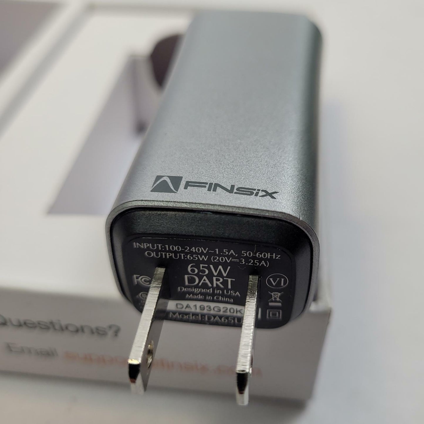 FINsix Dart 65W Laptop Charger/Multi-Adapter Set | Grade A