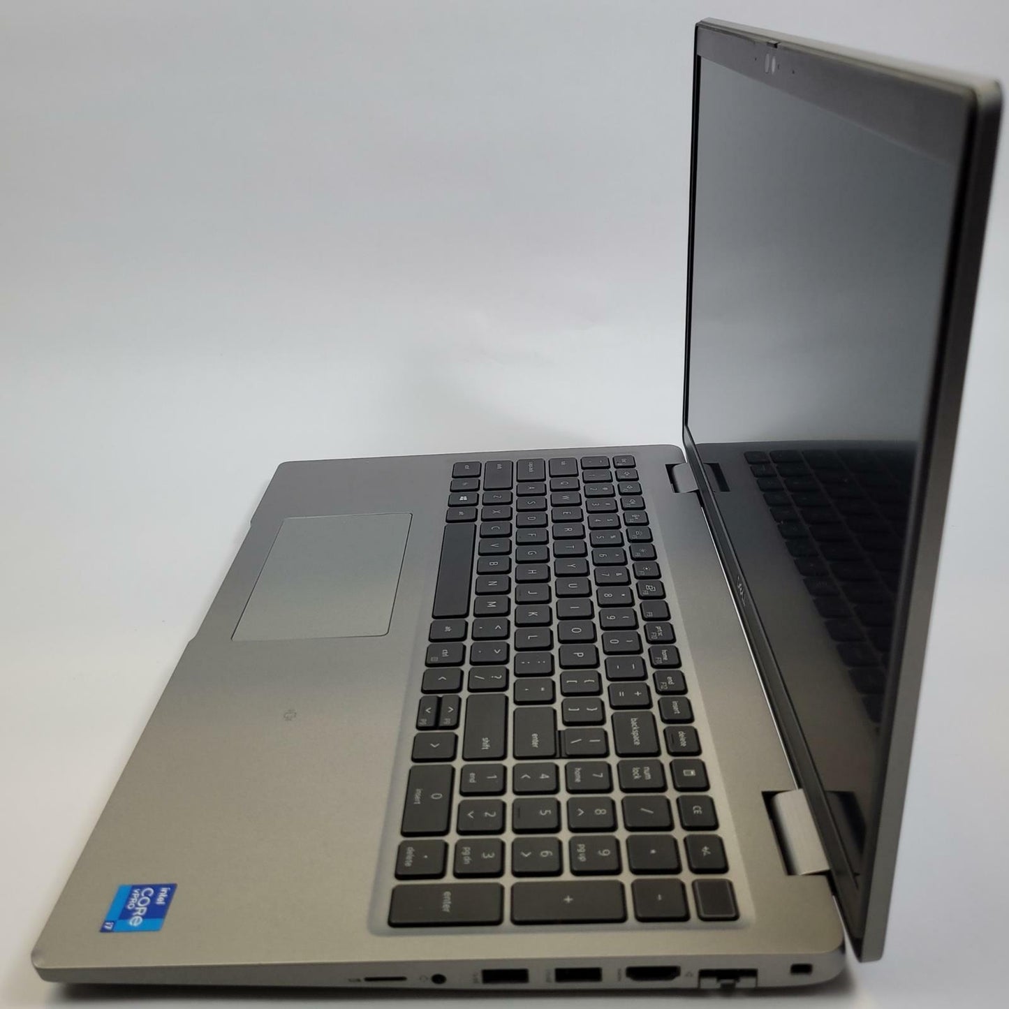 DELL LATITUDE 5520 Windows 11 Home i7-1185G7 32GB RAM 500GB NVME | Grade C |