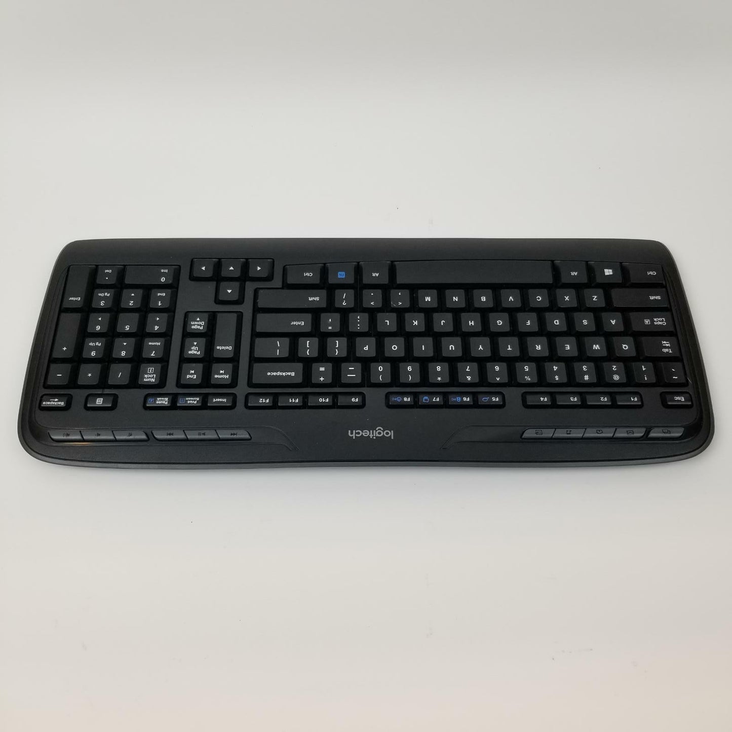 Logitech K330 Wireless Keyboard | Grade B