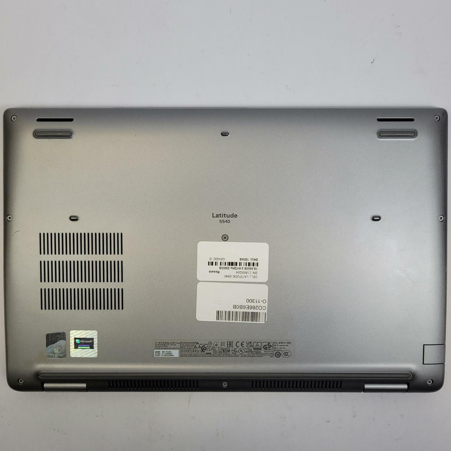 DELL LATITUDE 5540 Win 11 i7-1355U 16GB RAM 256GB NVME | Grade B | 15348