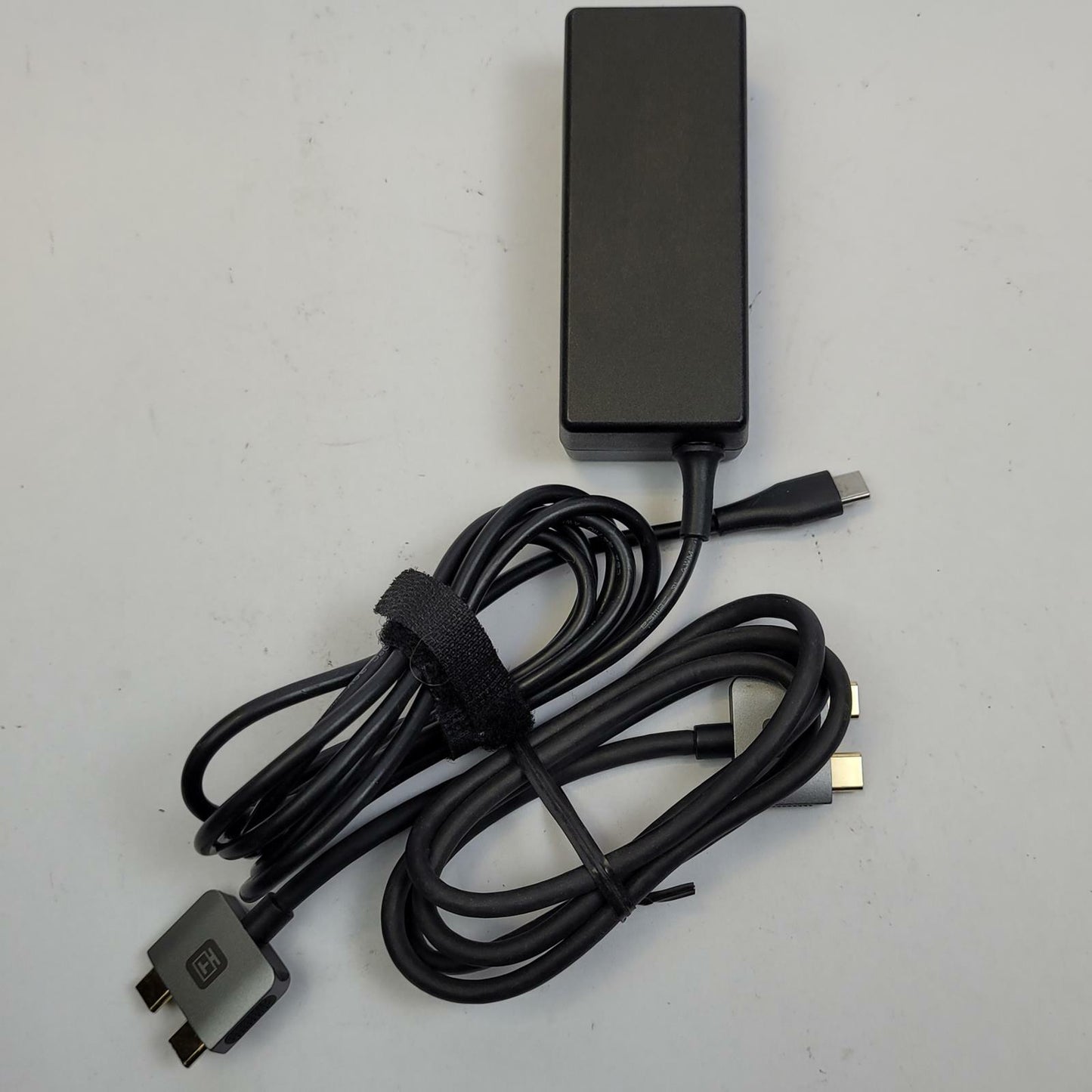 MOKIN MODK0104 USB-C Docking Station | Grade B