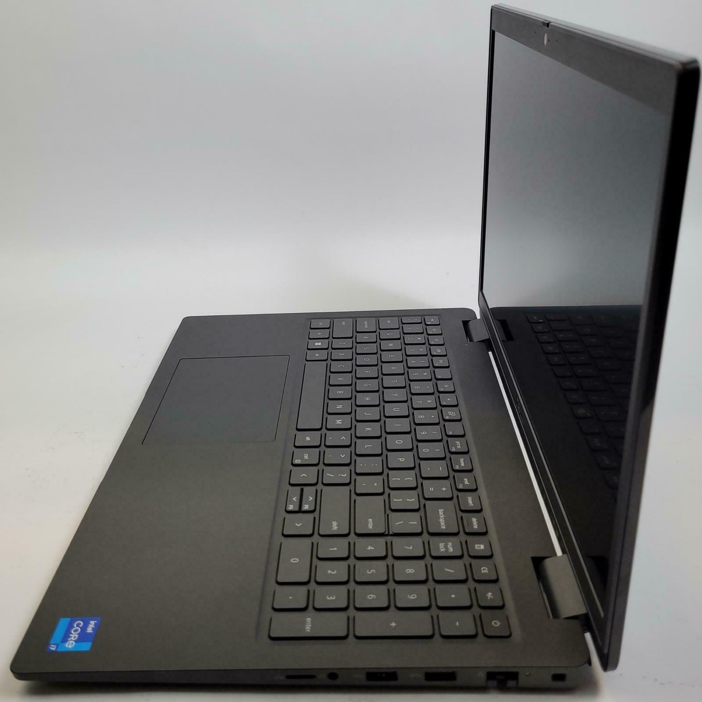 DELL LATITUDE 3520 Windows 11 Home Core i7 1165G7 16GB RAM 256GB NVME | Grade B