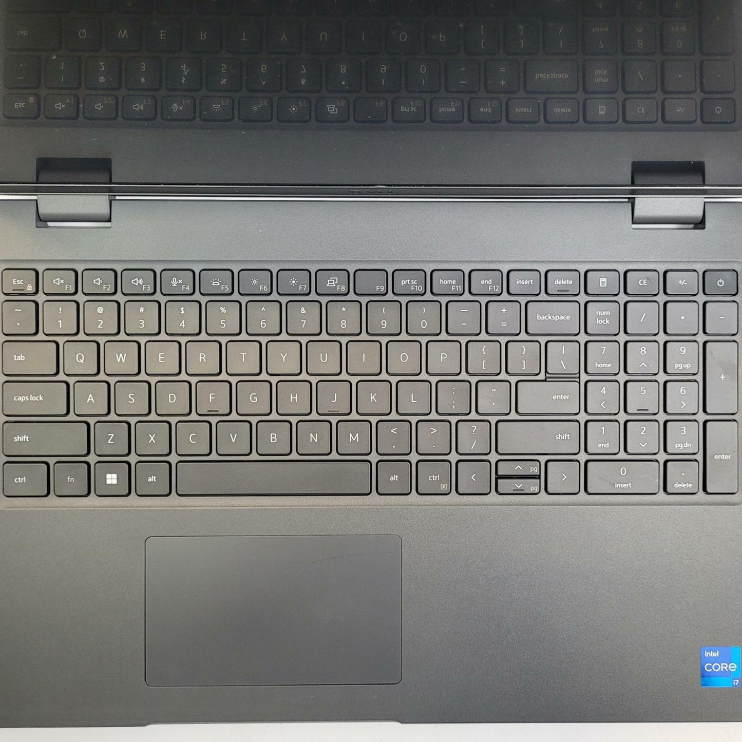DELL LATITUDE 3540 Win 11 i7 1355U 16GB RAM 256GB NVME | Grade D | 15415