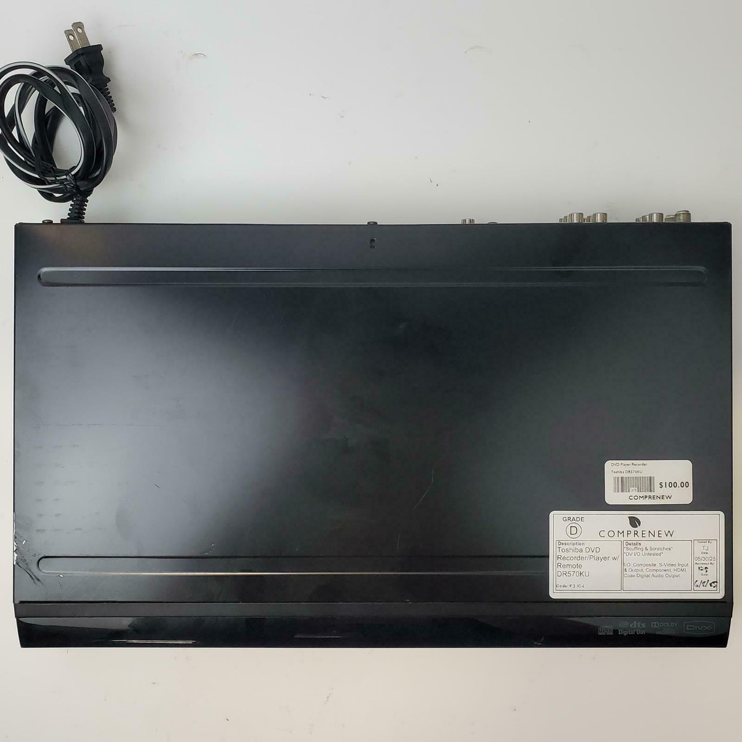 TOSHIBA DR570KU DVD Recorder/Player w/ Remote | Grade D