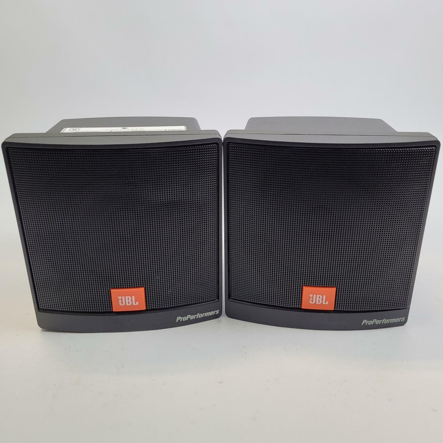 JBL ProPerformers J225 2-Way Bookshelf Speakers, Pair | Grade B