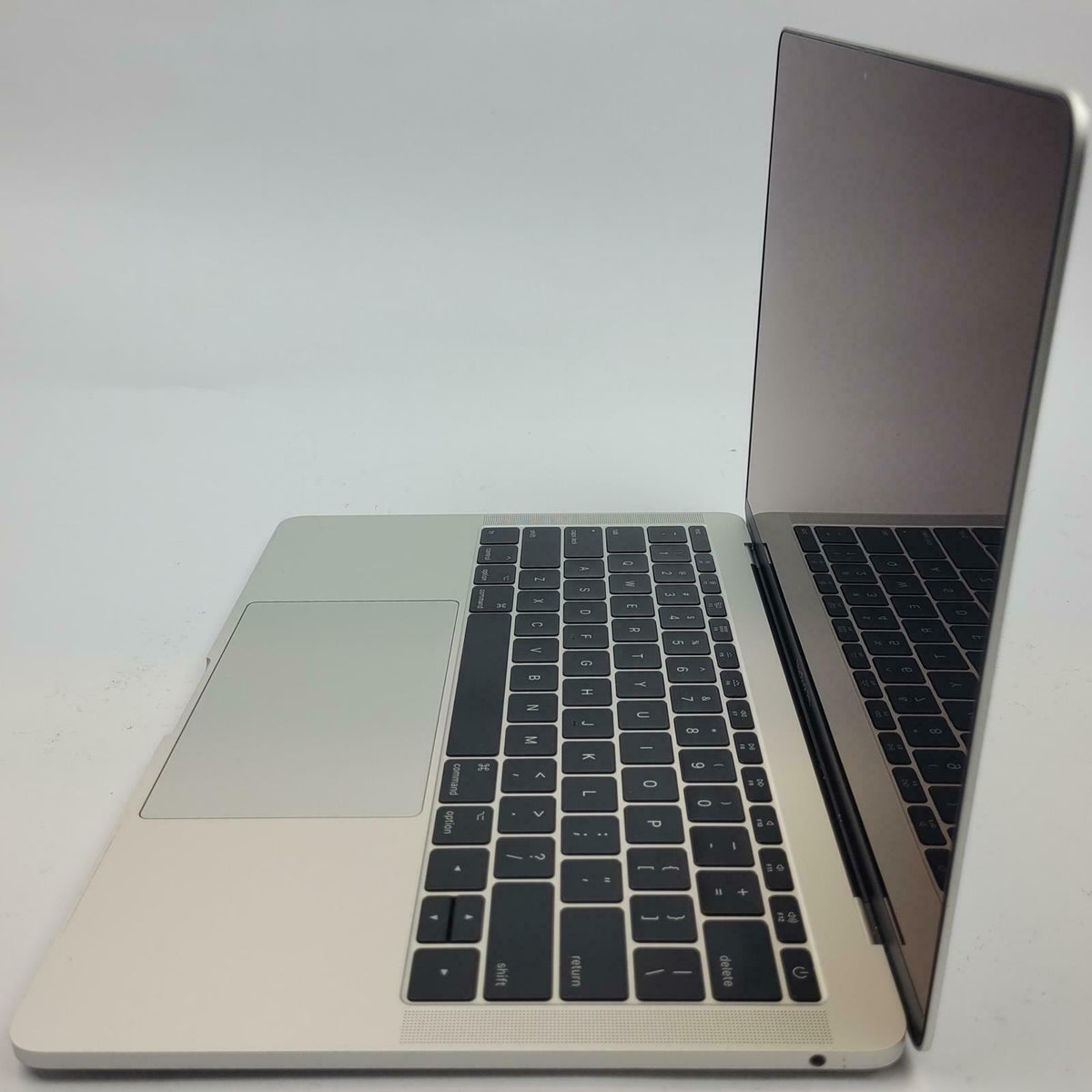 APPLE MacBook Pro A1708 MacOS Ventura i5-7360U 8.00GB RAM 121GB NVME | Grade A